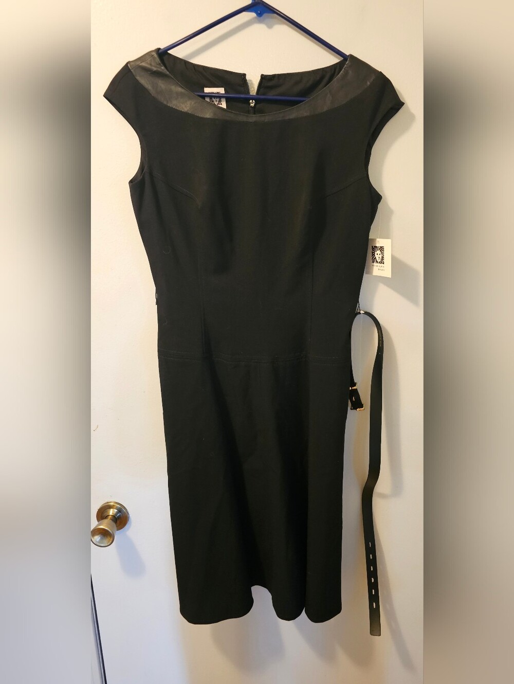Anne Klein Black Casual Sleeveless Dress With Belt Women's Size 4 NWT